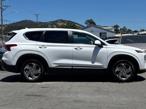 Used 2023 Hyundai Santa Fe SE FWD image 8
