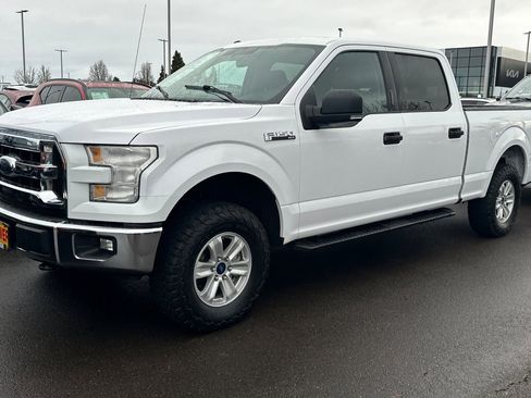 Used 2017 Ford F150 XLT w/ Equipment Group 301A Mid image 2