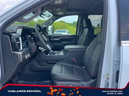 New 2026 GMC Sierra 2500 Denali w/ Denali Reserve Package AWD/4WD image 11