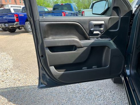 Used 2017 Chevrolet Silverado 1500 LT w/ All Star Edition image 11