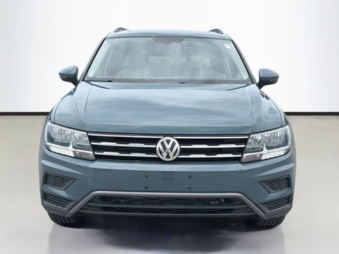 Used 2019 Volkswagen Tiguan SE w/ Panoramic Sunroof Package AWD/4WD image 8