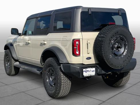 New 2025 Ford Bronco Outer Banks w/ Sasquatch Package image 11