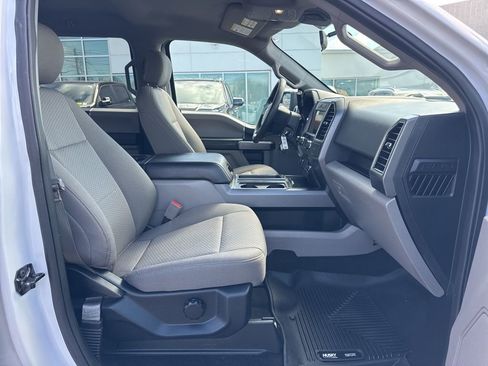 Used 2020 Ford F150 XLT image 21