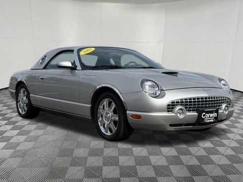 Used 2005 Ford Thunderbird RWD image 5