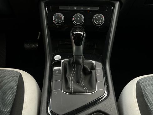 Used 2025 Volkswagen Taos S image 20