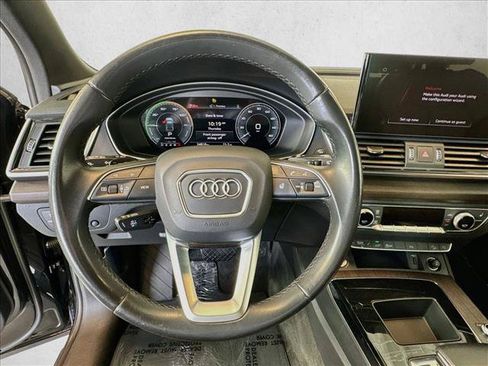 Used 2023 Audi Q5 e Premium w/ Convenience Package AWD/4WD image 11