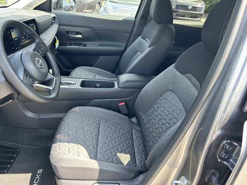 New 2026 Nissan Kicks SV w/ Cold Weather Package AWD/4WD image 15