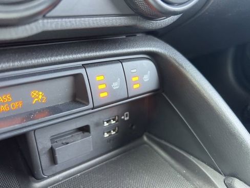 Certified 2021 MAZDA MX-5 Miata RF Club image 18