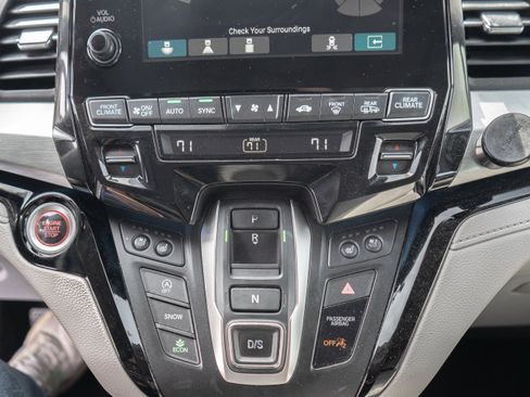 Used 2018 Honda Odyssey Elite image 22