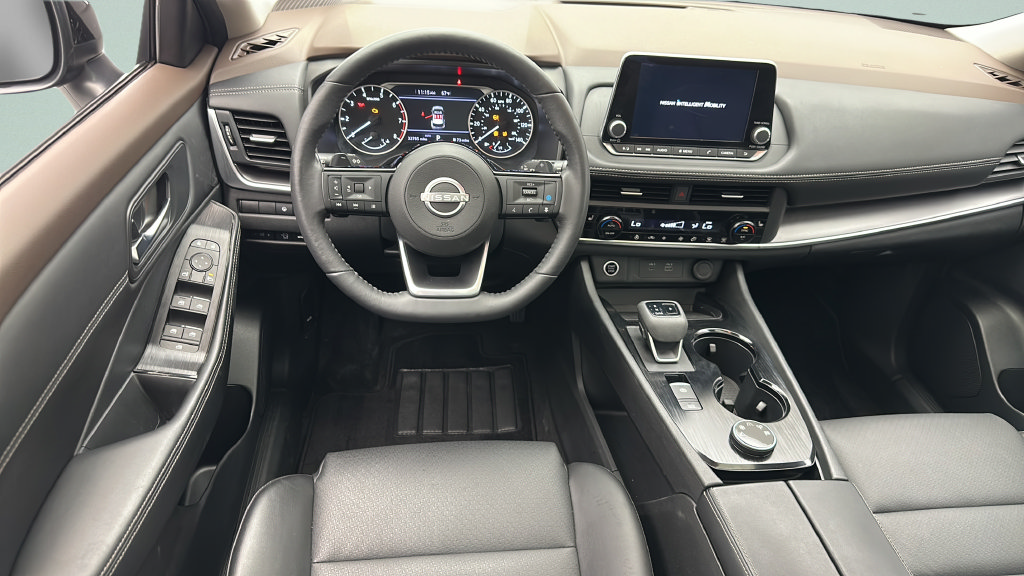 Used 2023 Nissan Rogue SV w/ SV Premium B Package AWD/4WD image 11
