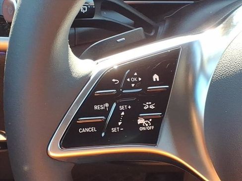 New 2026 Mercedes-Benz GLC 300 image 9