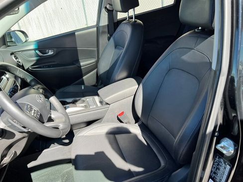 Used 2023 Hyundai Kona Limited w/ Cargo Package image 18