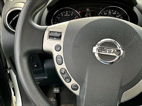 Used 2015 Nissan Rogue S w/ Convenience Package FWD image 10