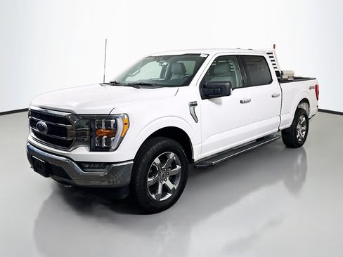 Used 2021 Ford F150 XLT w/ Equipment Group 302A High AWD/4WD image 4