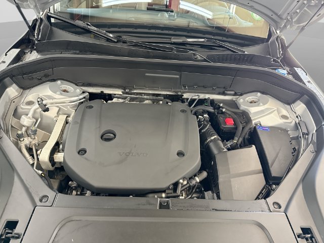 Certified 2025 Volvo XC90 B6 Ultra AWD/4WD image 25