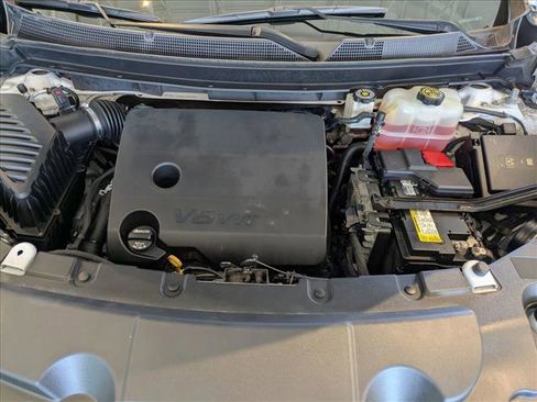 Used 2019 Chevrolet Traverse High Country w/ LPO, 'HIT The Road' Package AWD/4WD image 22
