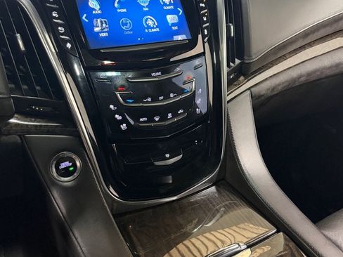 Used 2015 Cadillac Escalade ESV Platinum AWD/4WD image 14