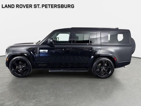 Certified 2025 Land Rover Defender 130 V8 AWD/4WD image 8