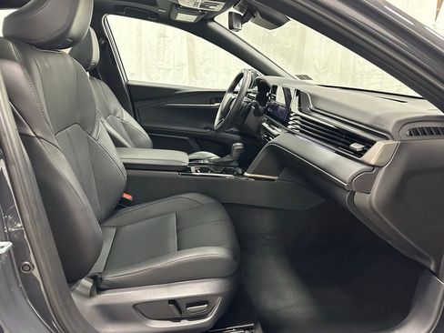 Used 2025 Toyota Camry XSE image 63