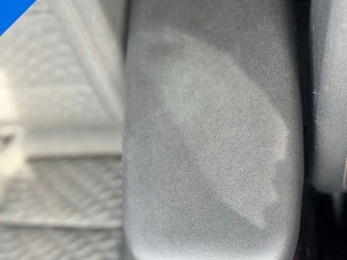 Used 2018 Chevrolet Equinox LT image 19