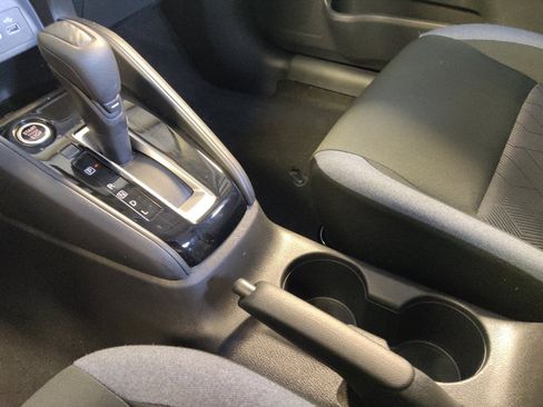 Used 2025 Nissan Versa SV FWD image 26