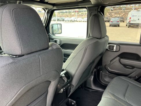 New 2026 Jeep Wrangler Unlimited Sport AWD/4WD image 19