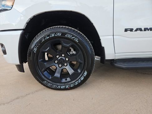 New 2026 RAM 1500 Express AWD/4WD image 7