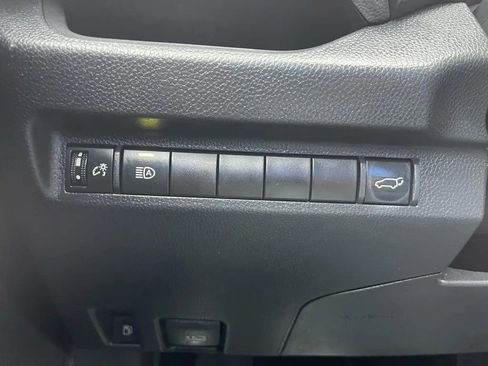 Used 2023 Toyota RAV4 XLE w/ Convenience Package image 29