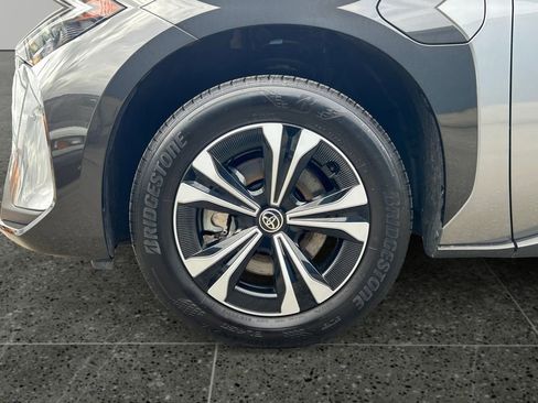 Used 2024 Toyota bZ4X FWD w/ Weather Package image 4