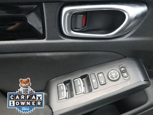 Used 2025 Honda Civic Sport image 13