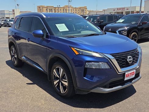 Used 2023 Nissan Rogue SL w/ SL Premium Package FWD image 5