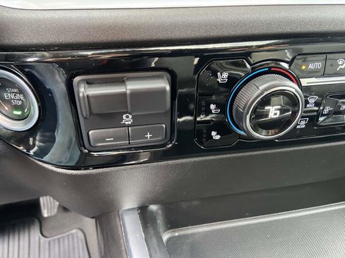 Used 2024 Chevrolet Silverado 3500 LTZ w/ LTZ Plus Package image 14