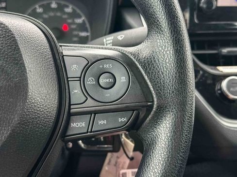 Used 2024 Toyota Corolla LE FWD image 15