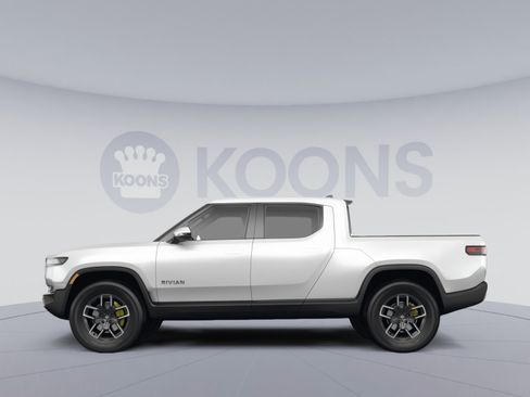 Used 2022 Rivian R1T Adventure AWD/4WD image 2