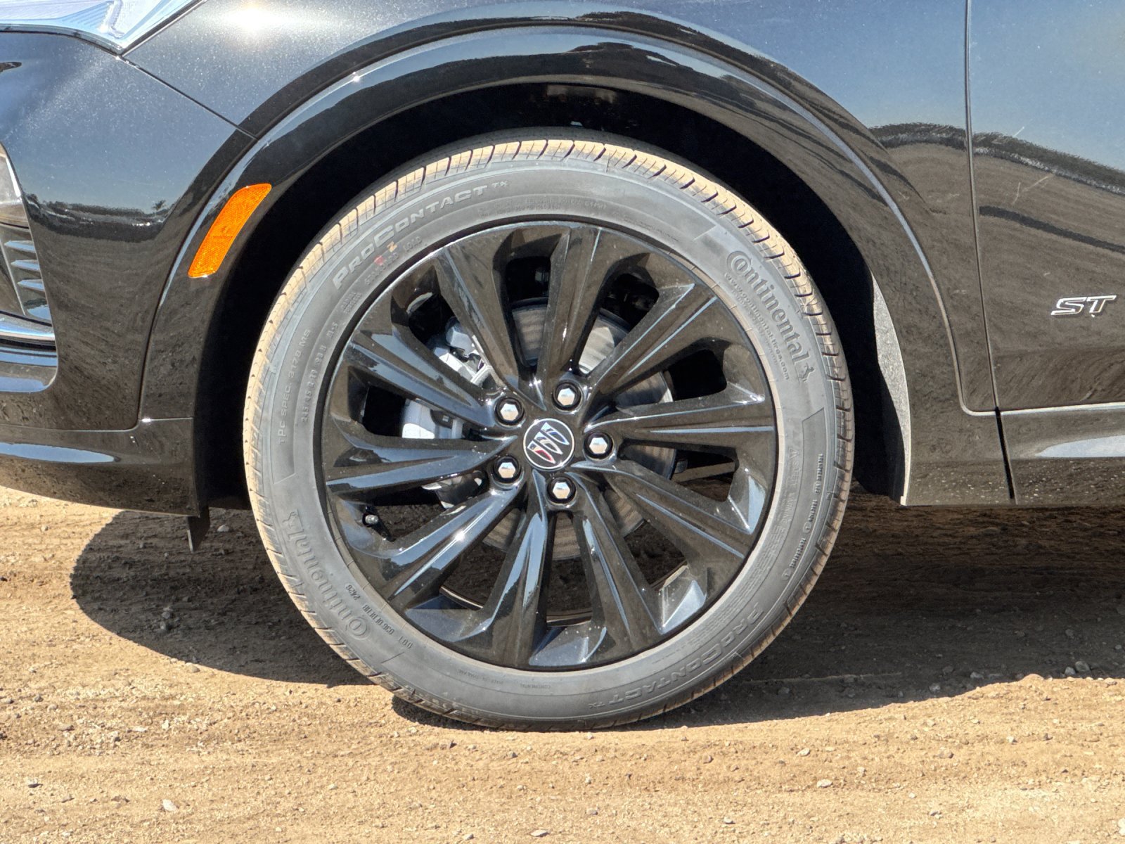 New 2026 Buick Envista Sport Touring w/ Convenience I Package FWD image 24