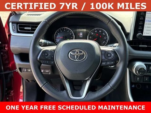 Used 2021 Toyota RAV4 XLE Premium AWD/4WD image 19