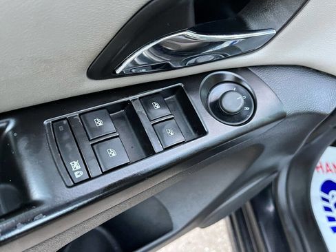 Used 2014 Chevrolet Cruze LS image 24