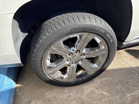 Used 2018 GMC Yukon Denali w/ Denali Ultimate Package image 14