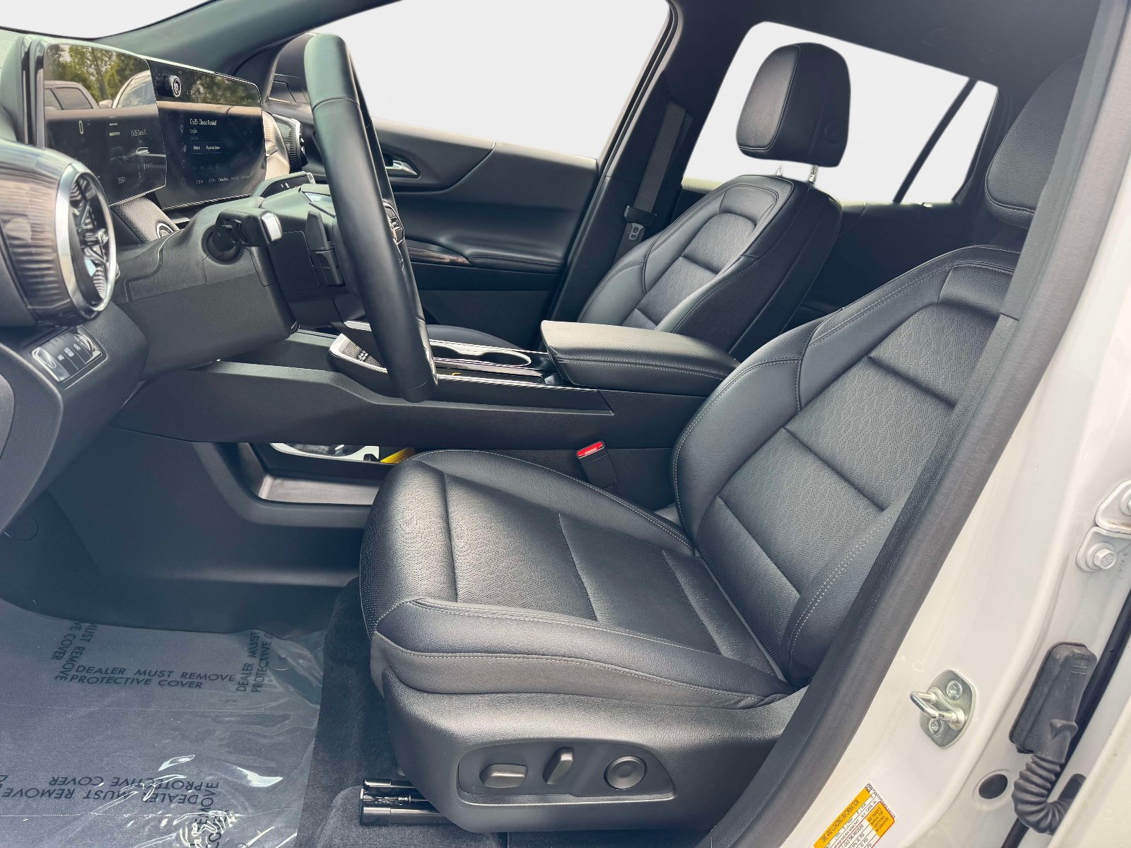 Used 2025 Chevrolet Equinox LT w/ Convenience Package II AWD/4WD image 13