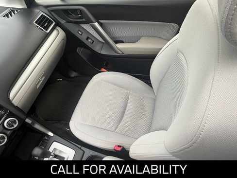 Used 2018 Subaru Forester 2.5i Premium w/ All-Weather Package AWD/4WD image 32