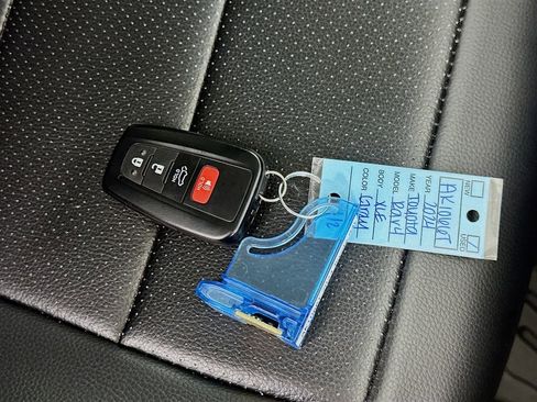 Used 2024 Toyota RAV4 XLE w/ Convenience Package image 34