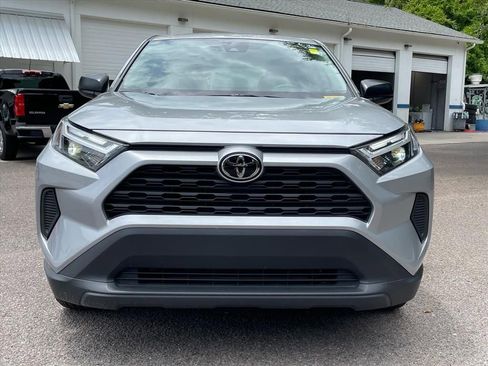 Used 2025 Toyota RAV4 LE FWD image 30