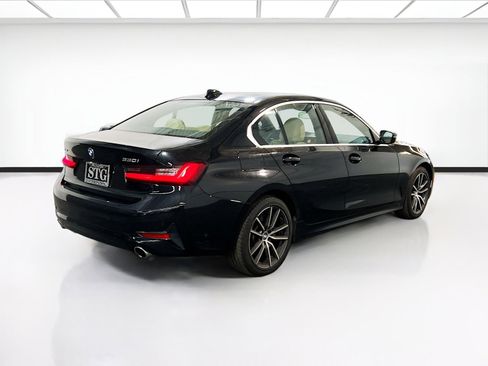 Used 2019 BMW 330i xDrive 330i xDrive w/ Premium Package image 4