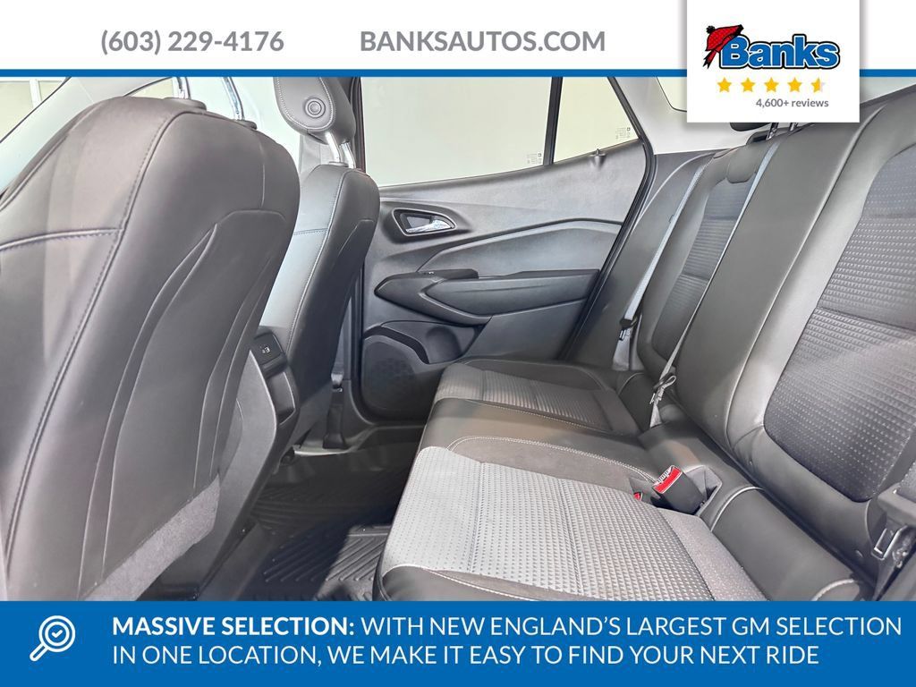 Certified 2024 Chevrolet Trax LT w/ Driver Confidence Package FWD image 8