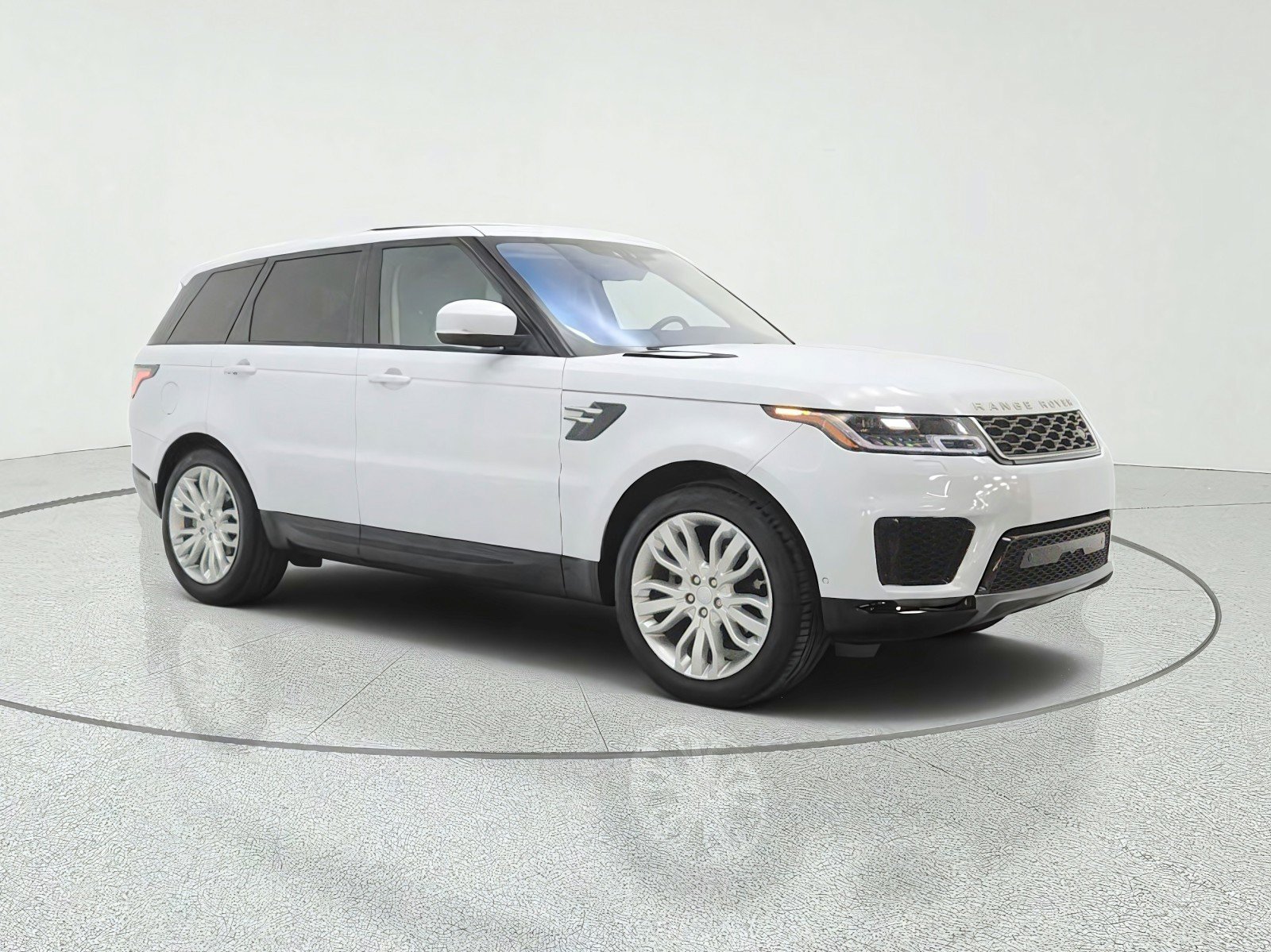 Used 2018 Land Rover Range Rover Sport HSE AWD/4WD image 3