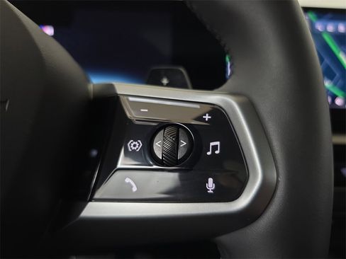 Used 2025 BMW 530i xDrive w/ M Sport Package image 22