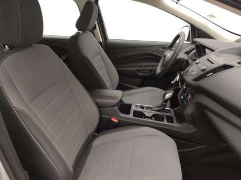 Used 2018 Ford Escape S image 21