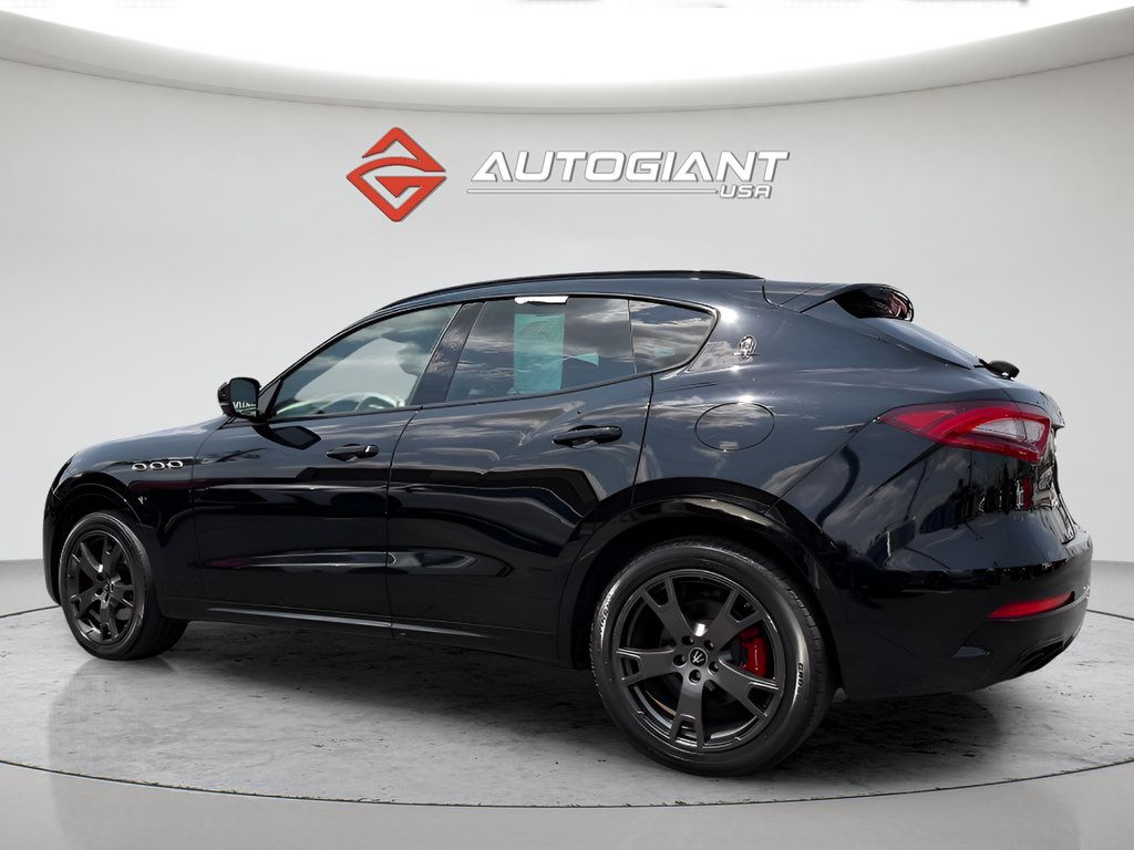 Used 2020 Maserati Levante AWD/4WD image 4