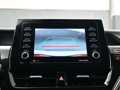 Used 2022 Toyota Camry LE FWD image 18