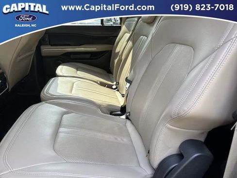 Certified 2024 Ford Expedition Max Limited RWD image 18